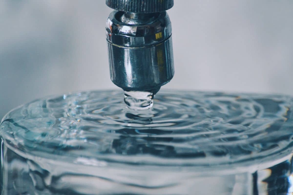 Ceny wody destylowanej: Co powinieneś wiedzieć